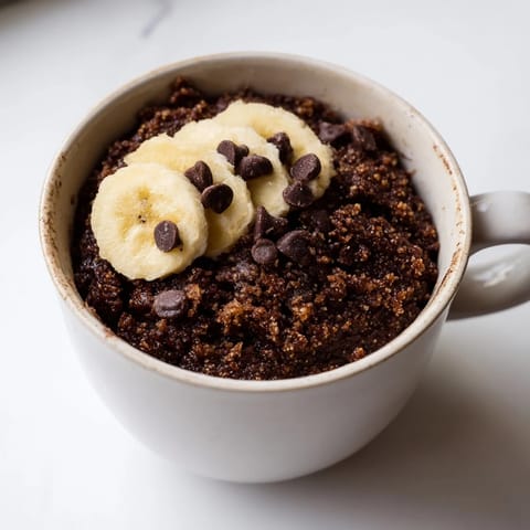Czekoladowy bananowy deser kubkowy