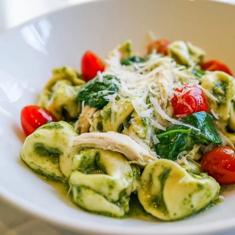 Kremowe pesto tortellini danie